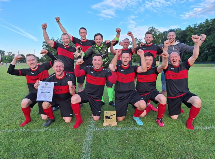 AVANCIS gewinnt Mercer Fußball Cup 2024