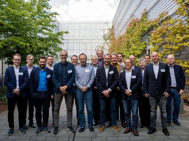 AVANCIS as BIPV and CIGS expert in the solar cluster